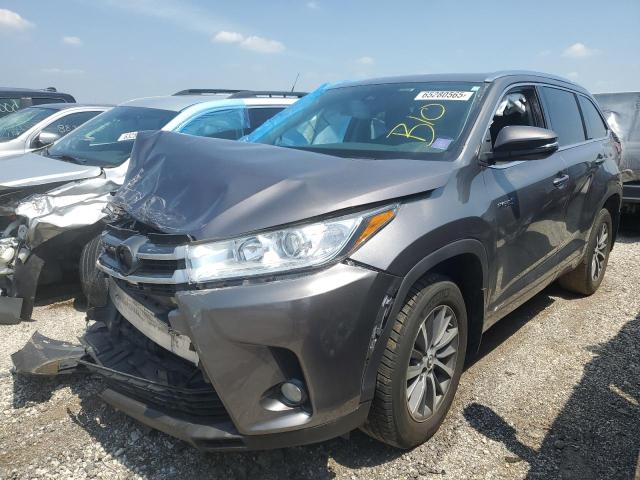 TOYOTA HIGHLANDER