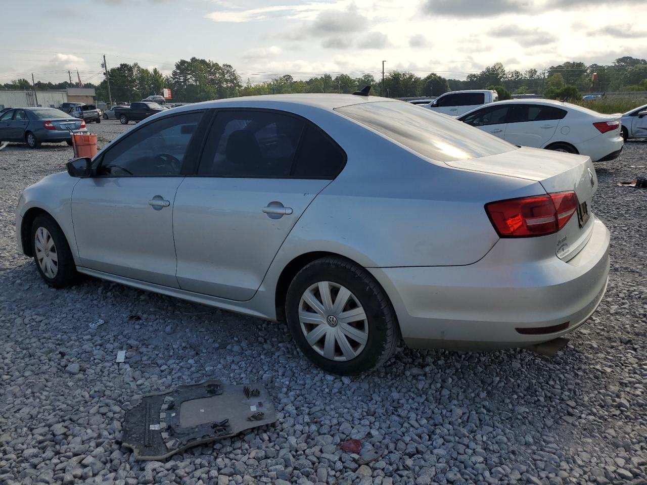 VOLKSWAGEN JETTA BASE