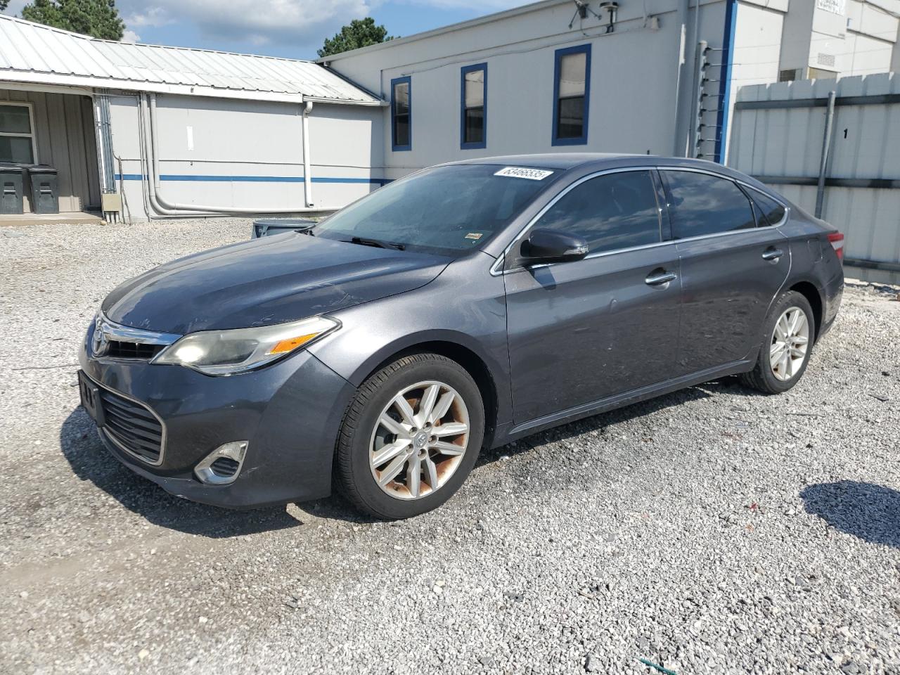 TOYOTA AVALON XLE