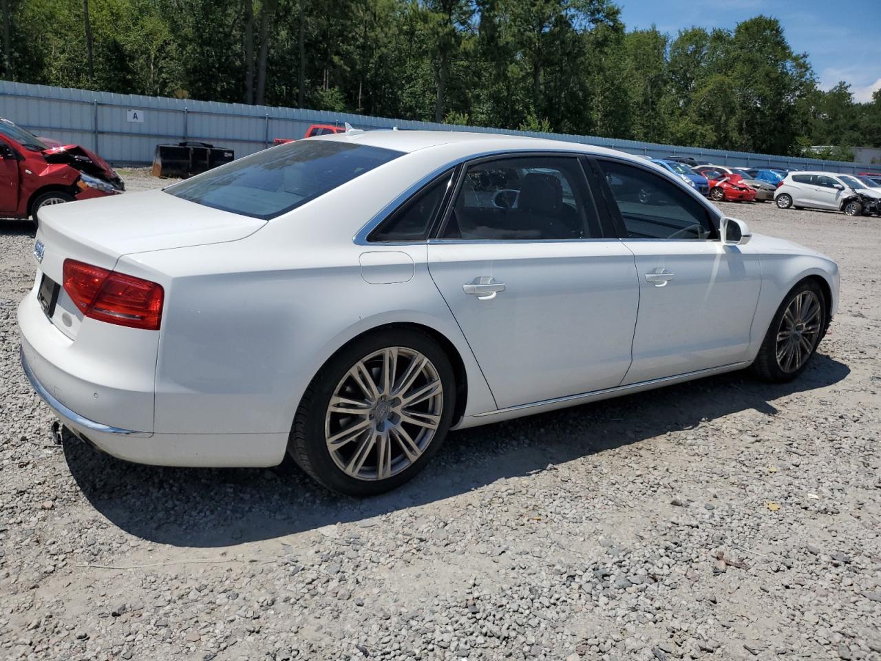 AUDI A8 L QUATTRO