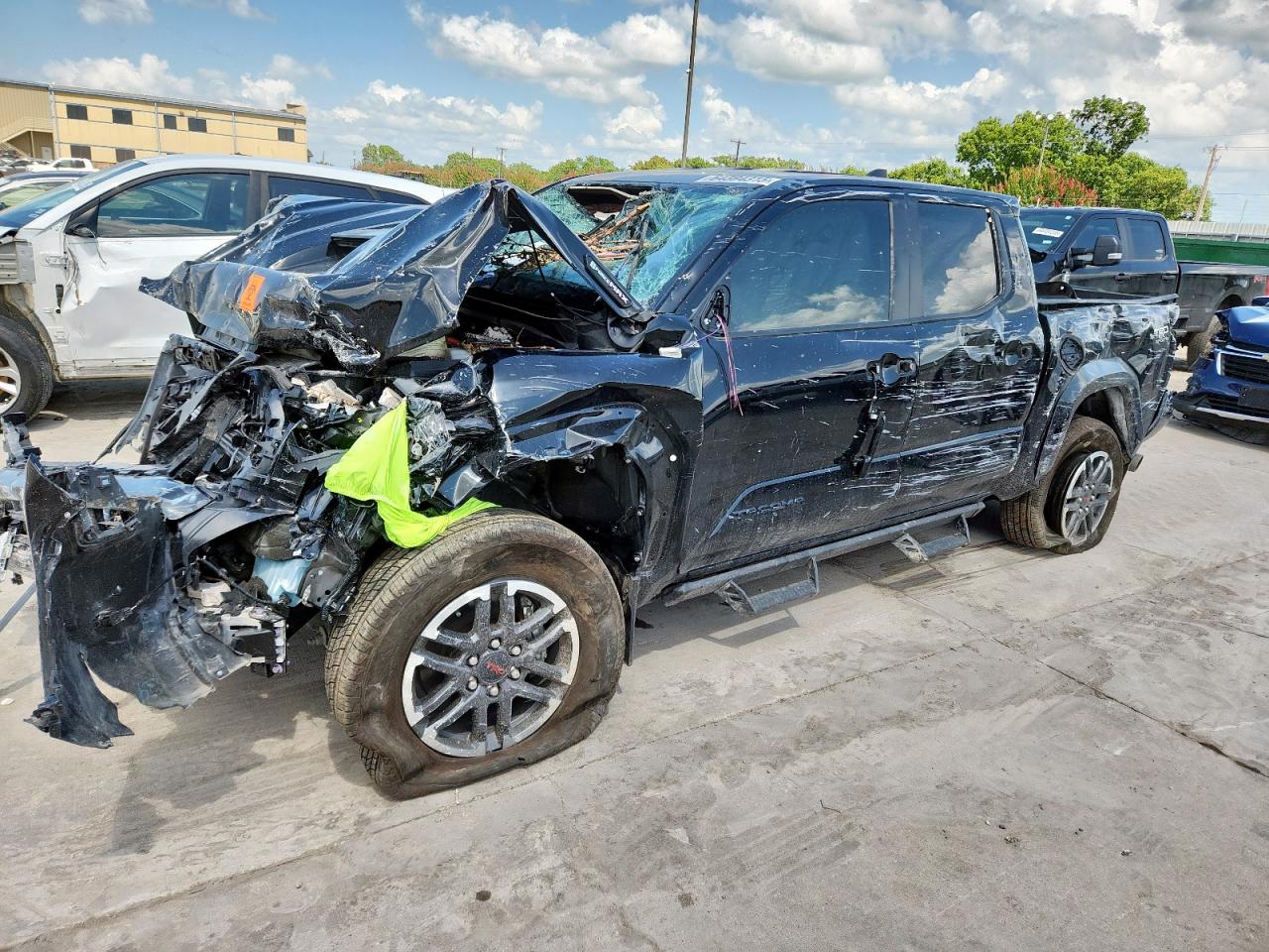 TOYOTA TACOMA DOUBLE CAB