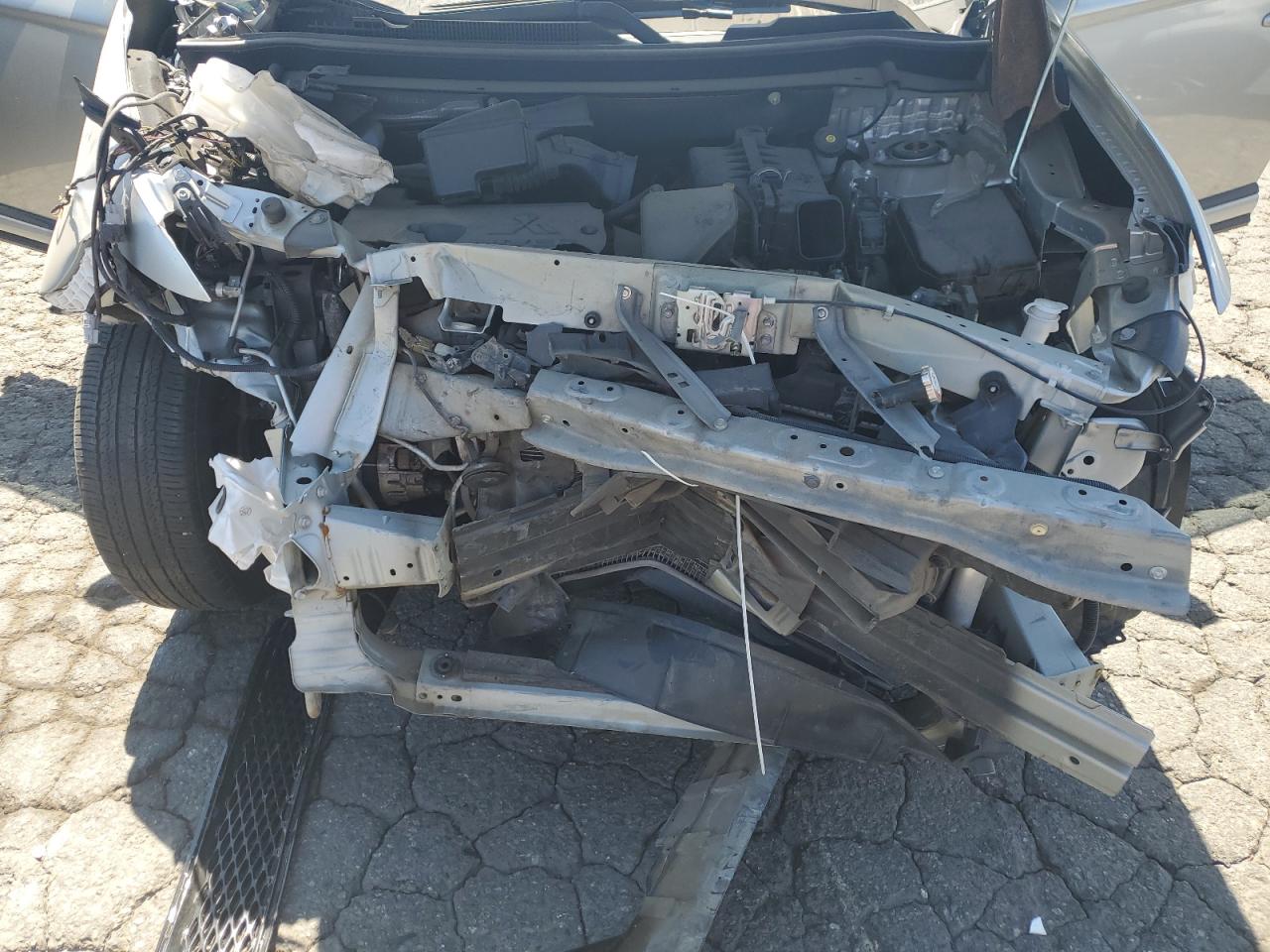 MITSUBISHI OUTLANDER SE