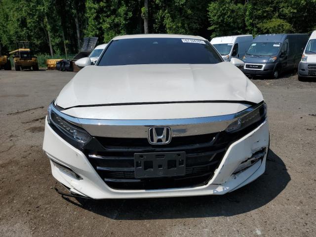 2018 HONDA ACCORD EXL 1HGCV1F58JA008688