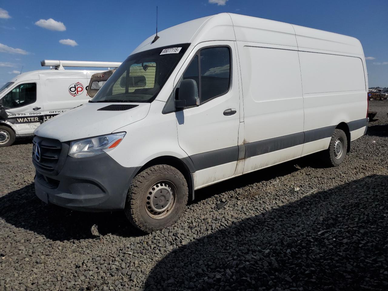 MERCEDES-BENZ SPRINTER 2500