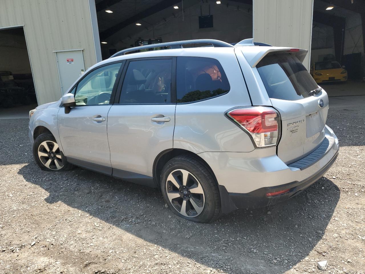 SUBARU FORESTER 2.5I PREMIUM