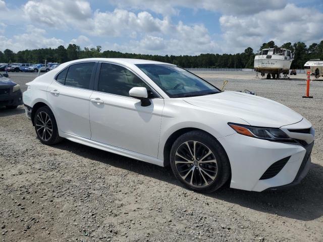 2018 TOYOTA CAMRY L - JTNB11HK4J3007207