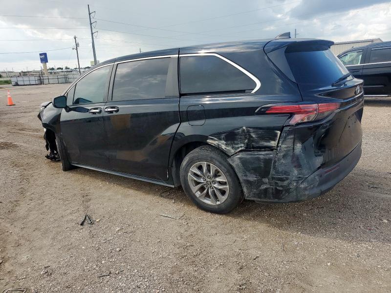 2022 TOYOTA SIENNA XLE 5TDYRKEC9NS121105