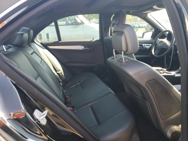 2011 MERCEDES-BENZ C 300 4MAT - WDDGF8BB2BR157317