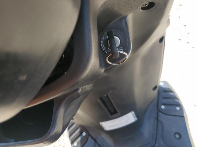 2021 GENUINE SCOOTER CO. ROUGHHOUSE 50 - RFVPMP201M1019400