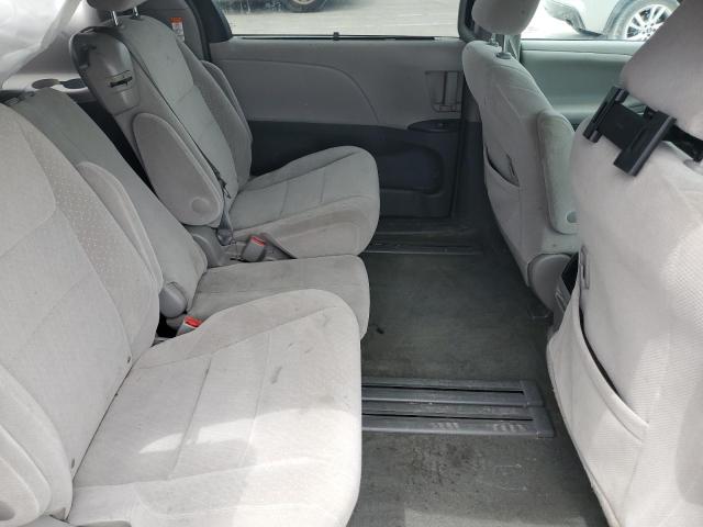2017 TOYOTA SIENNA LE 5TDKZ3DC1HS849356