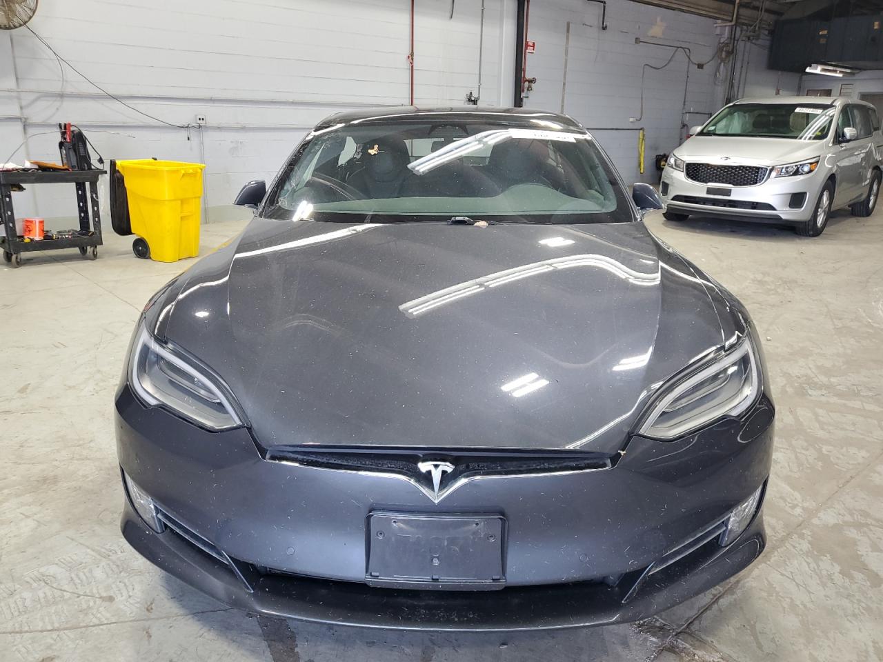 TESLA MODEL S
