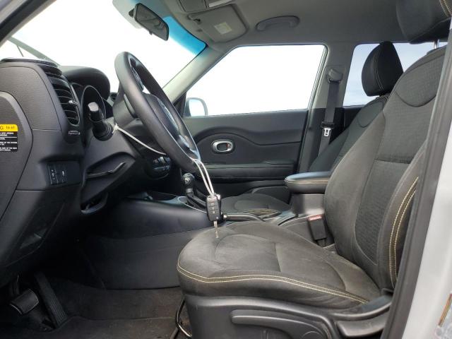 2016 KIA SOUL + KNDJP3A5XG7817912