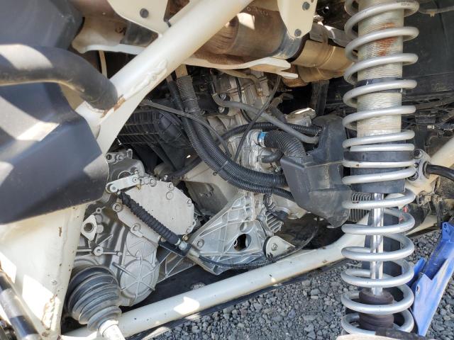 2022 CAN-AM MAVERICK X 3JBVXAV27NE000399