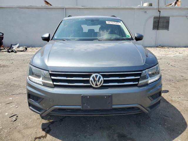 2018 VOLKSWAGEN TIGUAN SE - 3VV2B7AX6JM103169