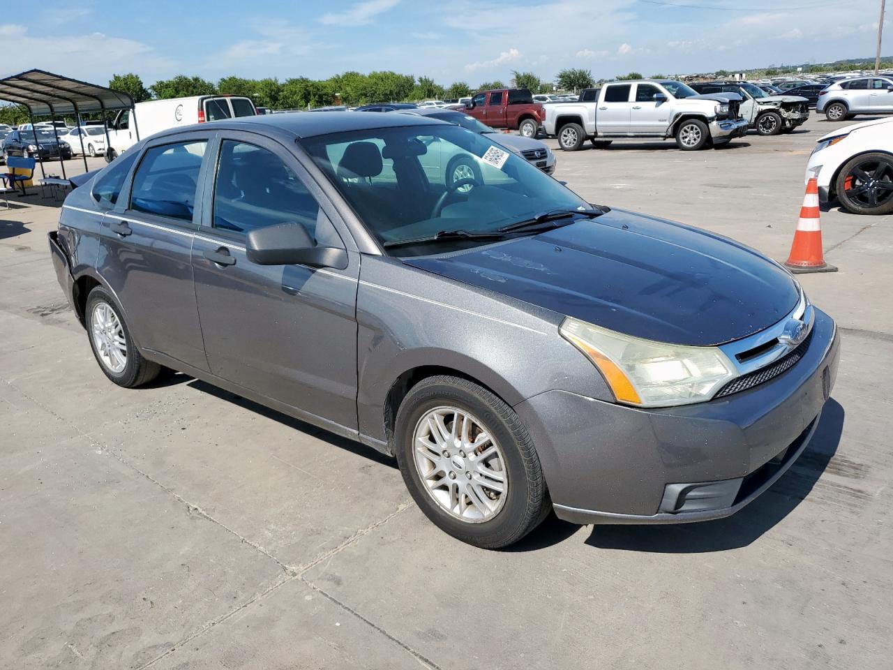 Lot #3232300881 2009 FORD FOCUS SE