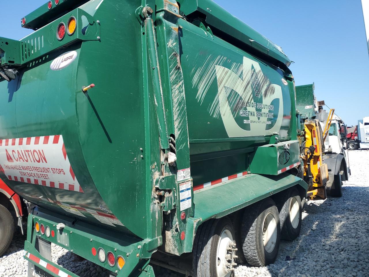 Lot #3291401133 2023 MACK LR