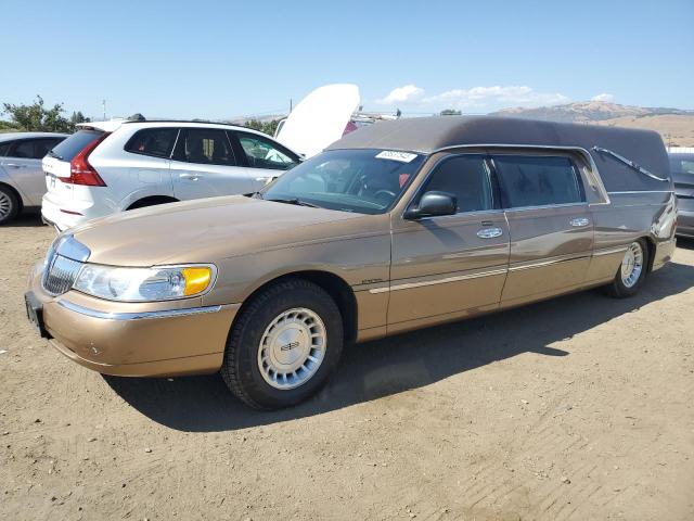 LINCOLN TOWN CAR E