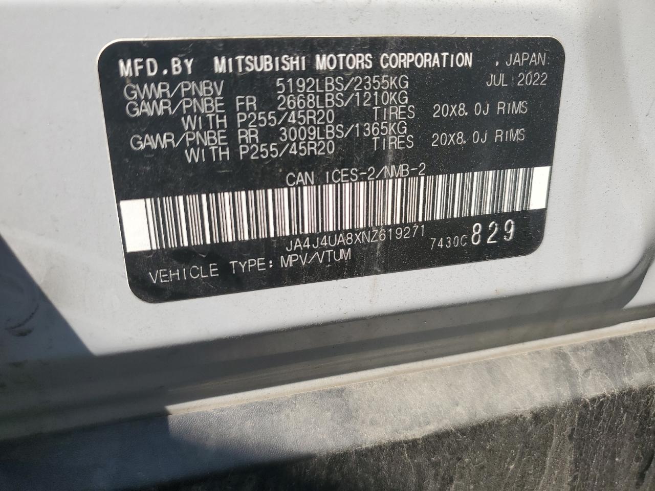 MITSUBISHI OUTLANDER SE