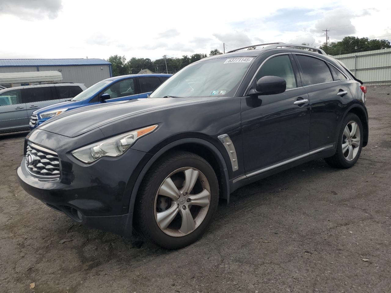 INFINITI FX35