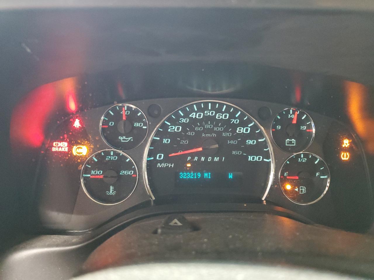 CHEVROLET EXPRESS LT