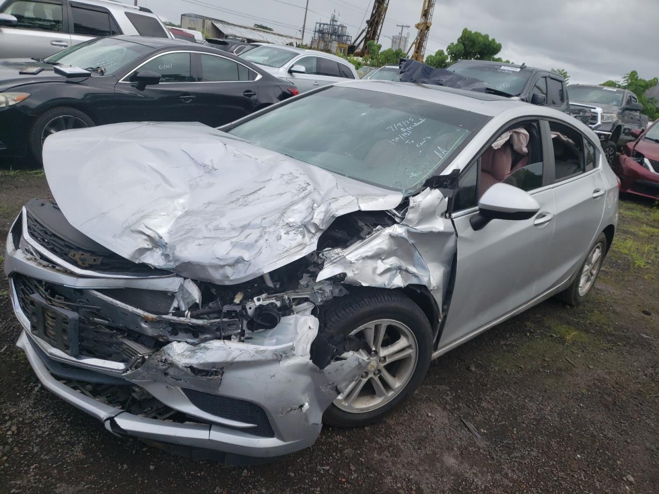 CHEVROLET CRUZE LT