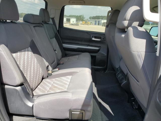 2018 TOYOTA TUNDRA CREWMAX SR5 5TFEM5F19JX131380