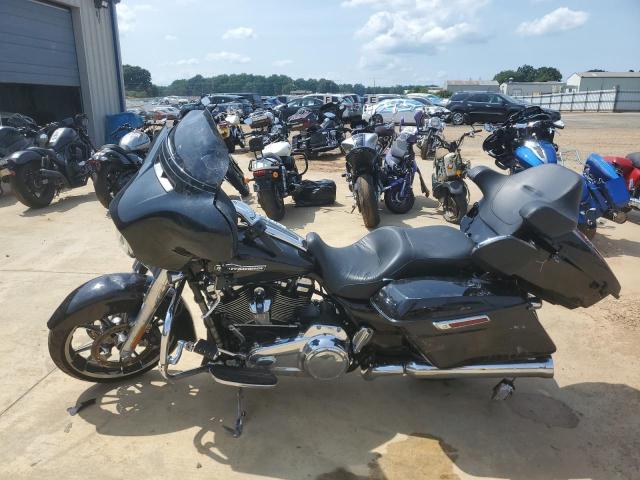 2022 HARLEY-DAVIDSON FLHX - 1HD1KBC14NB643430