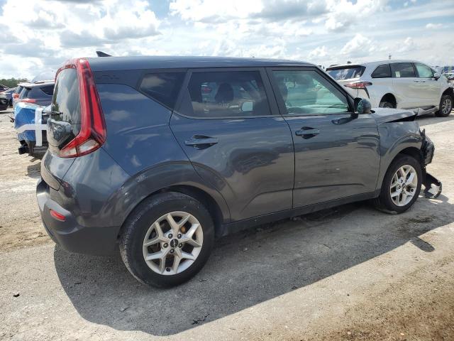 2022 KIA SOUL LX KNDJ23AU1N7821561