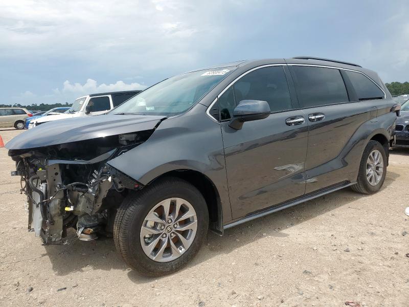TOYOTA SIENNA XLE 2025 gray  Hybrid 5TDJRKEC0SS241548 photo #1
