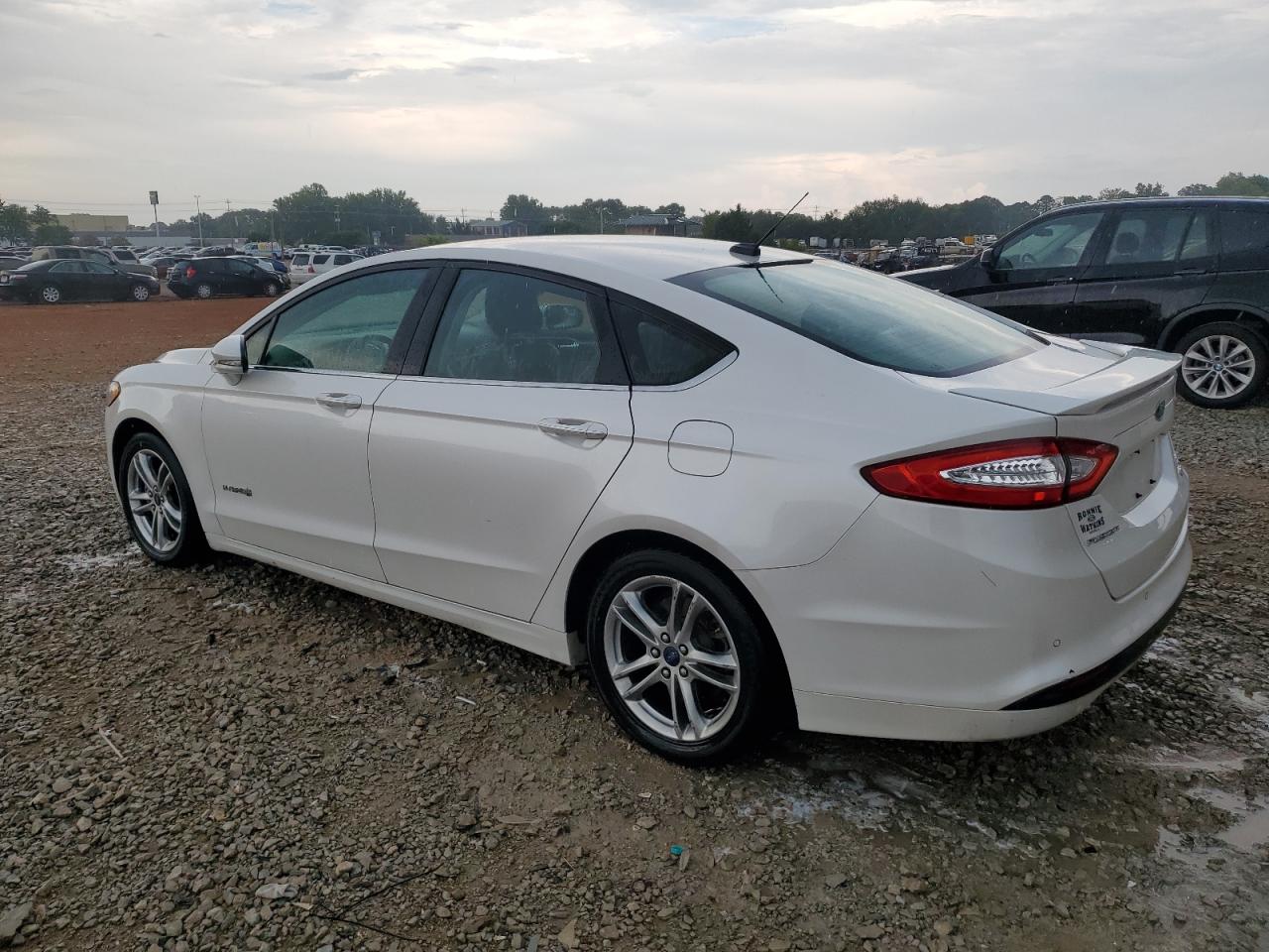 FORD FUSION SE HYBRID