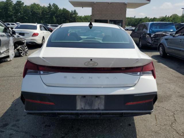 2024 HYUNDAI ELANTRA SEL KMHLM4DG8RU704707