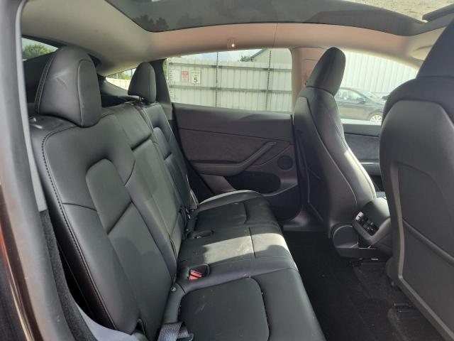 2024 TESLA MODEL Y 7SAYGDED8RF166348