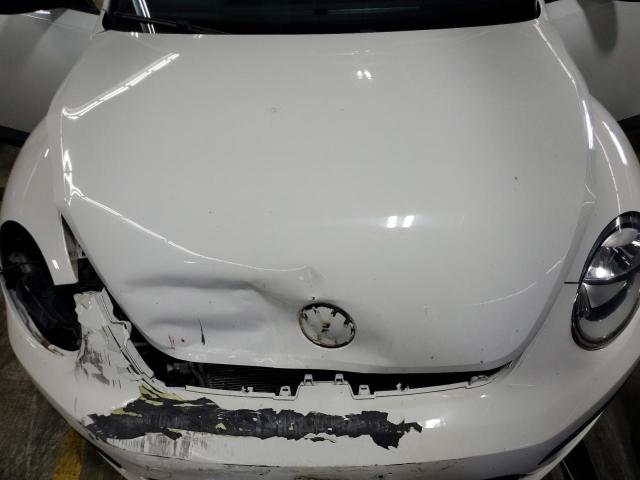 2018 VOLKSWAGEN BEETLE S 3VWFD7AT0JM721186