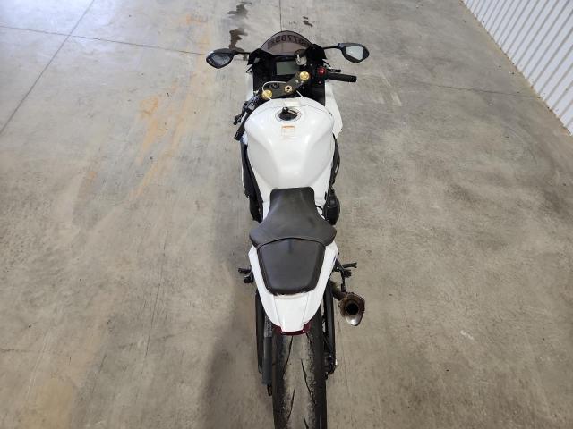2023 SUZUKI GSX-R1000 JS1DM11B9P7100220