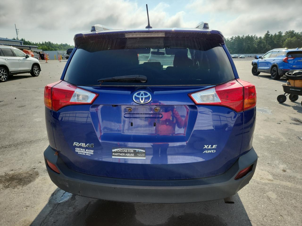 TOYOTA RAV4 XLE