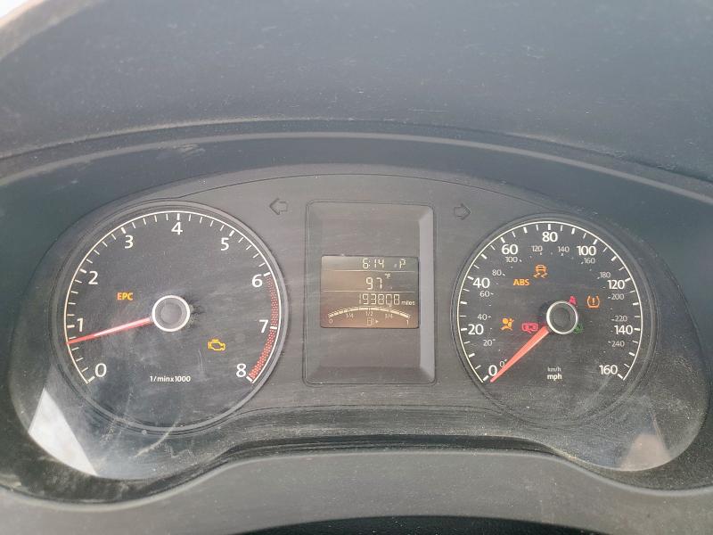 2011 VOLKSWAGEN JETTA SE - 3VWDX7AJ0BM352473