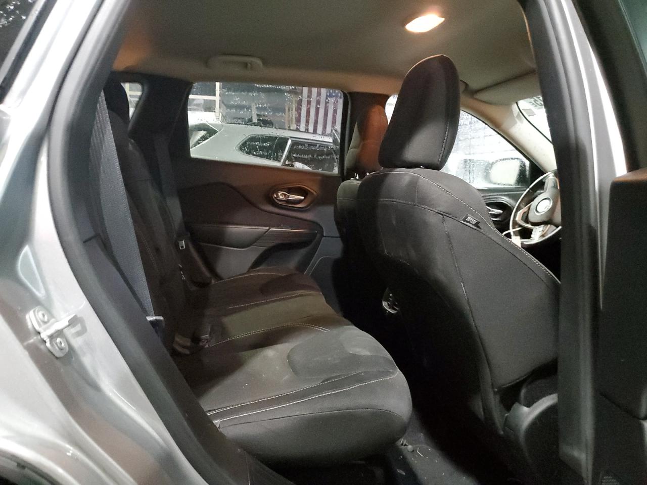 JEEP GRAND CHEROKEE LATITUDE