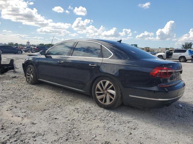 2018 VOLKSWAGEN PASSAT SE 1VWBA7A30JC012072