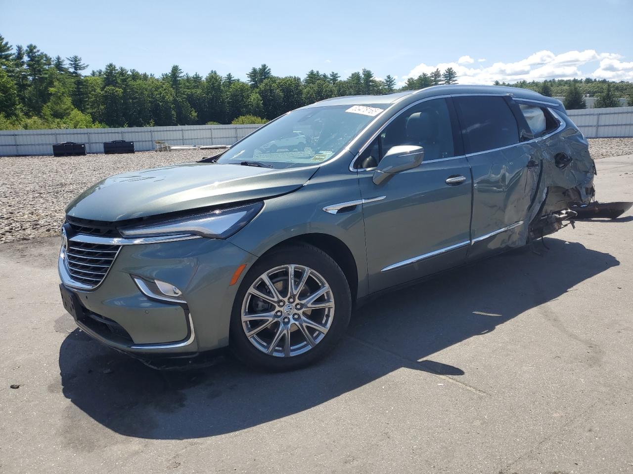 BUICK ENCLAVE ESSENCE