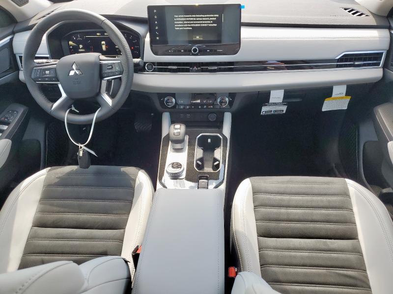 2025 MITSUBISHI OUTLANDER SE JA4J3VA81SZ024023