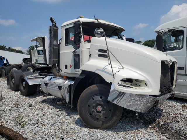 Global Auto Auctions: 2007 MACK 600 CXN600