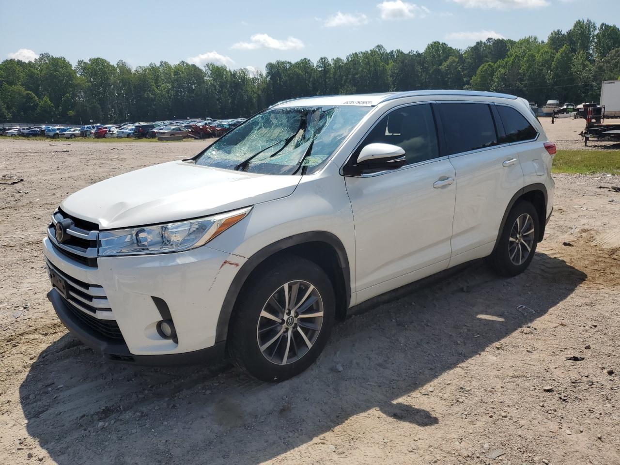 TOYOTA HIGHLANDER SE
