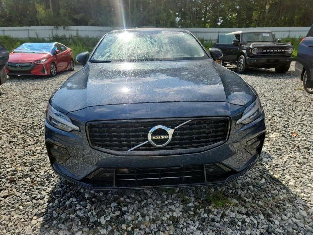 2022 VOLVO S60 B5 MOM 7JRL12TZ1NG175860