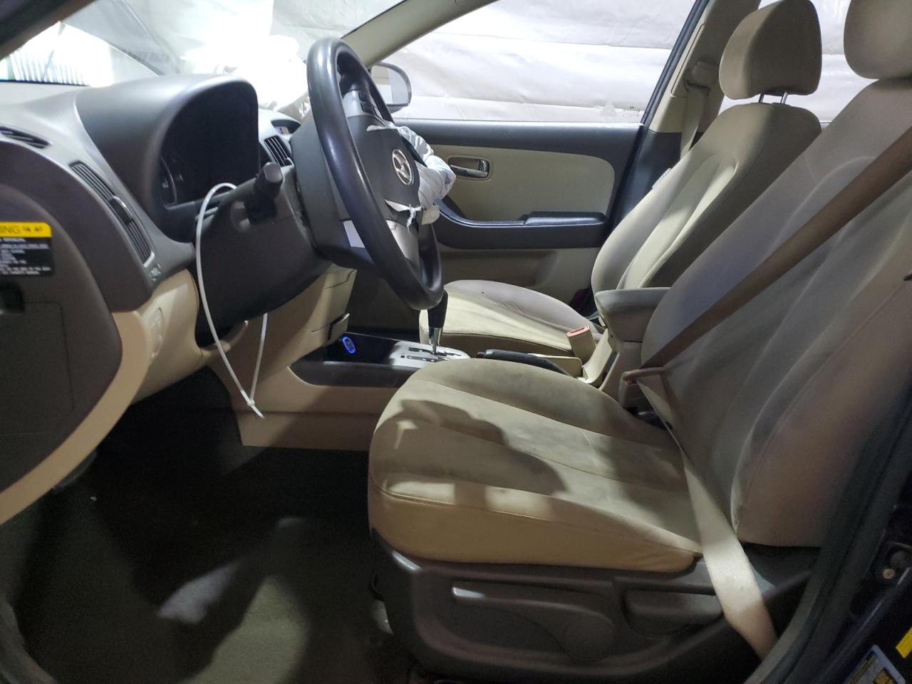 HYUNDAI ELANTRA BLUE