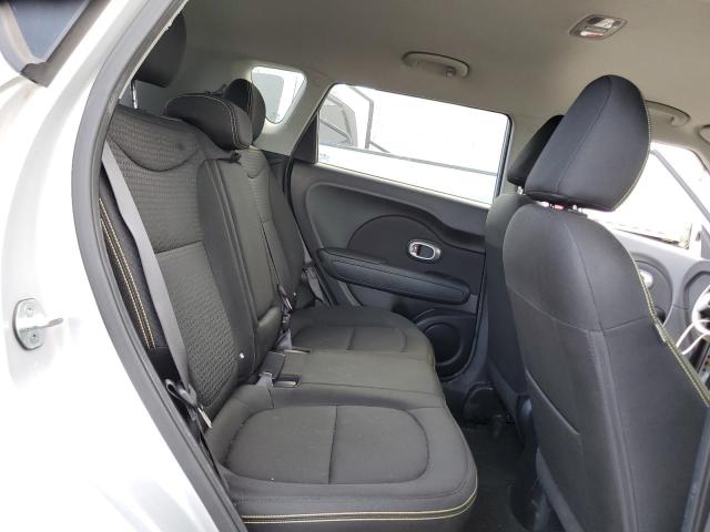 2016 KIA SOUL + KNDJP3A5XG7817912
