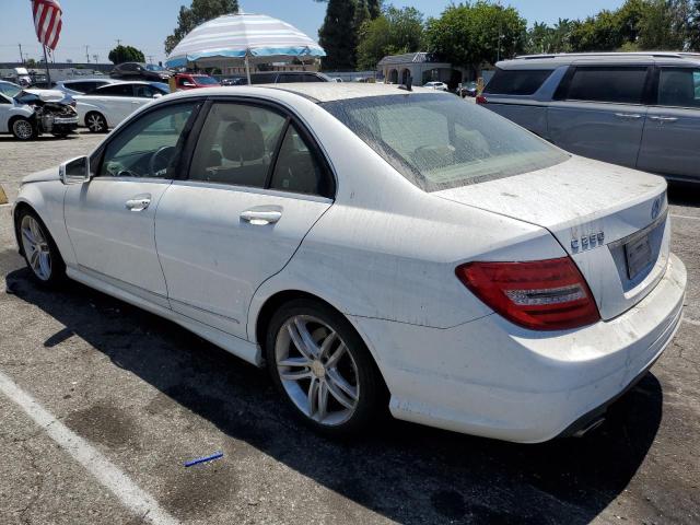 MERCEDES-BENZ C 250 2013 white  gas WDDGF4HB1DR269500 photo #3