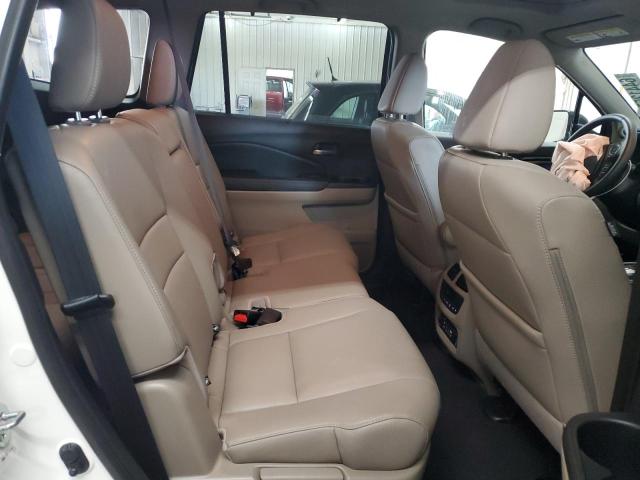 2017 HONDA PILOT TOUR 5FNYF5H91HB029263
