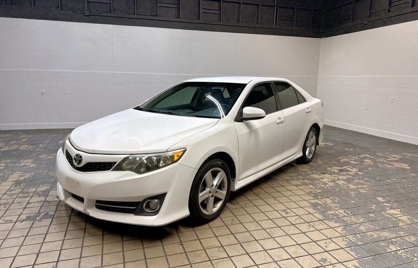 Vin: 4t1bf1fk3cu542918, lot: 63531375, toyota camry base 20122