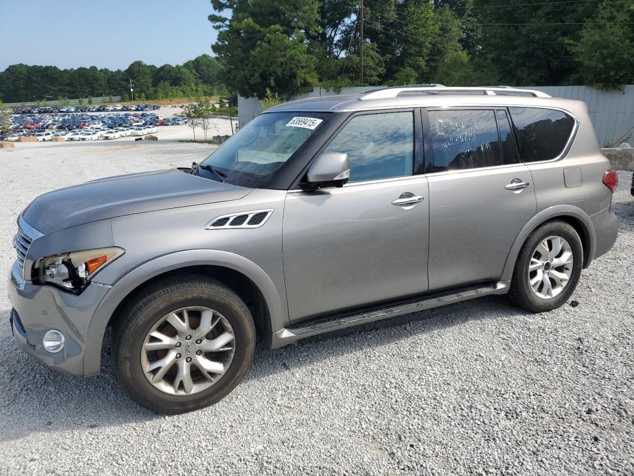 INFINITI QX80