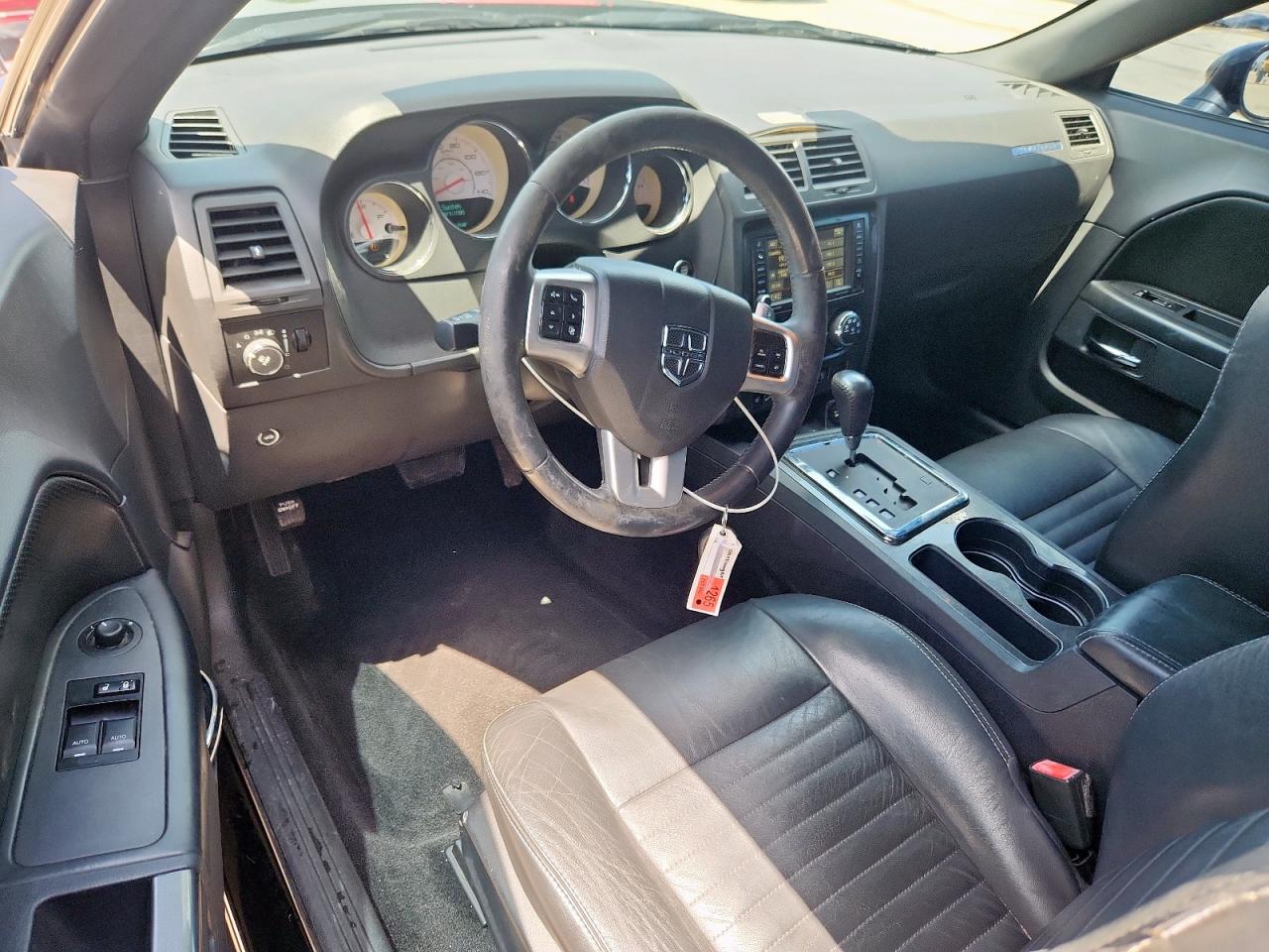 DODGE CHALLENGER SXT